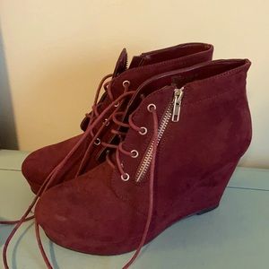 Women’s Wedge lace up heels